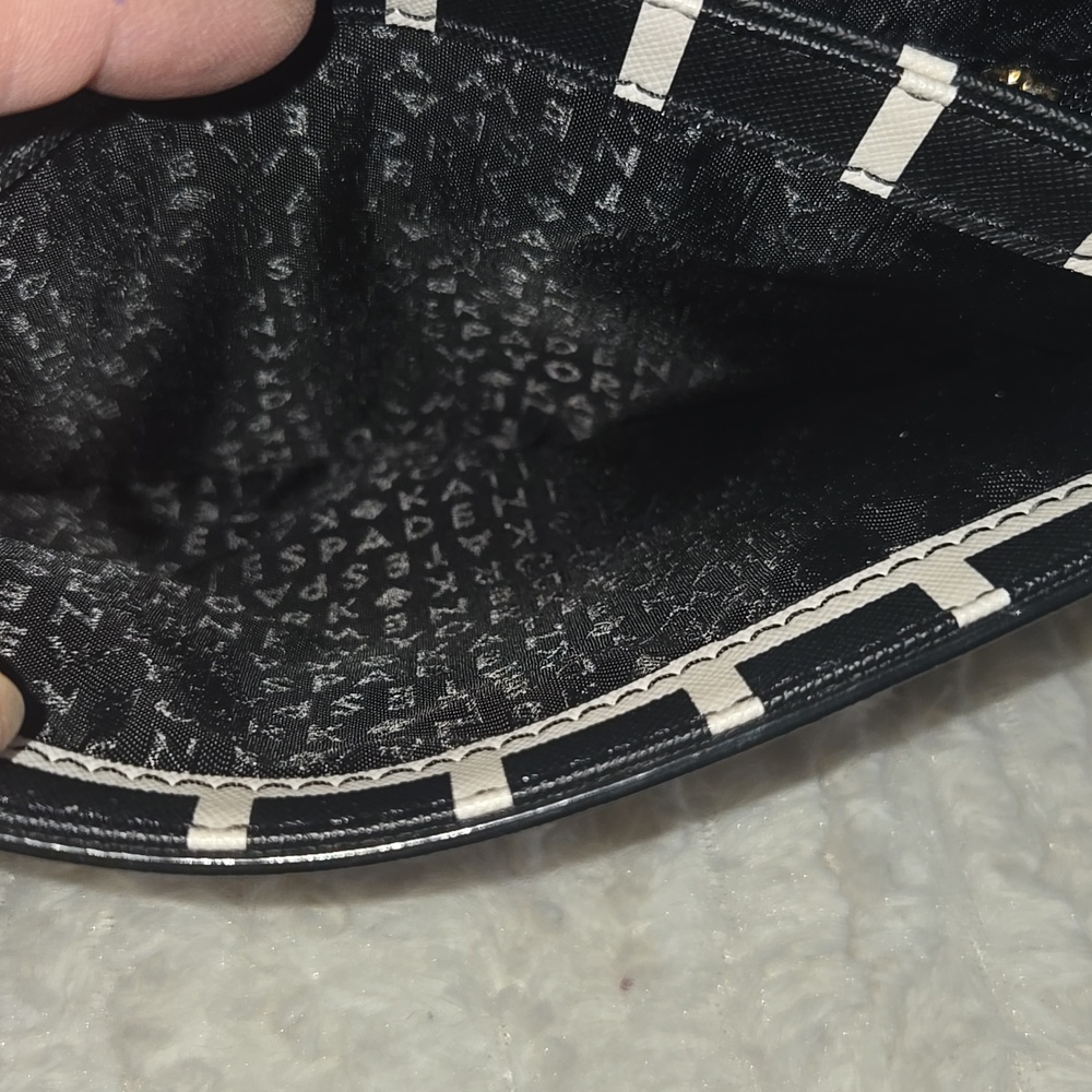 kate spade Black and White Crossbody Bag like new condition - Picture 6 of 8